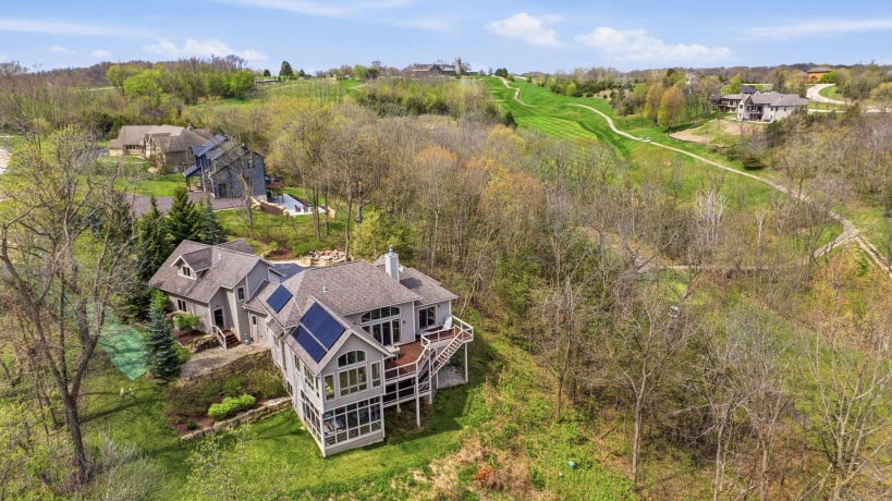 4 Linden, GALENA, Illinois 61036, 5 Bedrooms Bedrooms, ,4 BathroomsBathrooms,House,For Sale,Linden,202602363