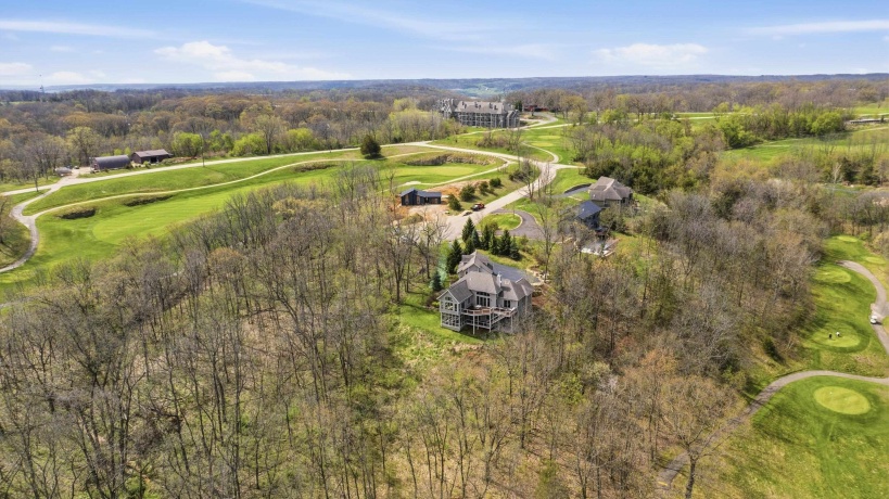 4 Linden, GALENA, Illinois 61036, 5 Bedrooms Bedrooms, ,4 BathroomsBathrooms,House,For Sale,Linden,202602363