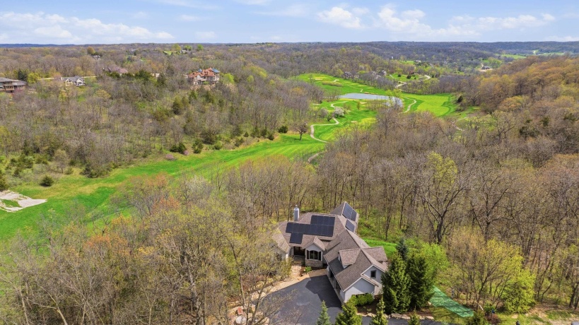 4 Linden, GALENA, Illinois 61036, 5 Bedrooms Bedrooms, ,4 BathroomsBathrooms,House,For Sale,Linden,202602363