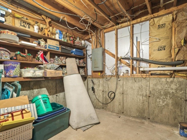 9701 Shore, MACHESNEY PARK, Illinois 61115, 3 Bedrooms Bedrooms, ,2 BathroomsBathrooms,House,For Sale,Shore,202602365