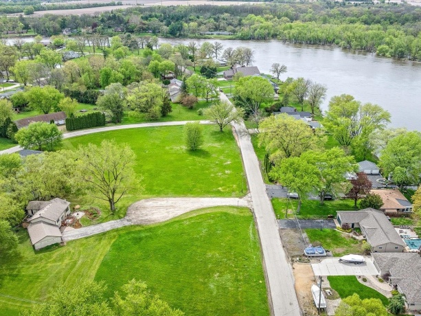 9701 Shore, MACHESNEY PARK, Illinois 61115, 3 Bedrooms Bedrooms, ,2 BathroomsBathrooms,House,For Sale,Shore,202602365