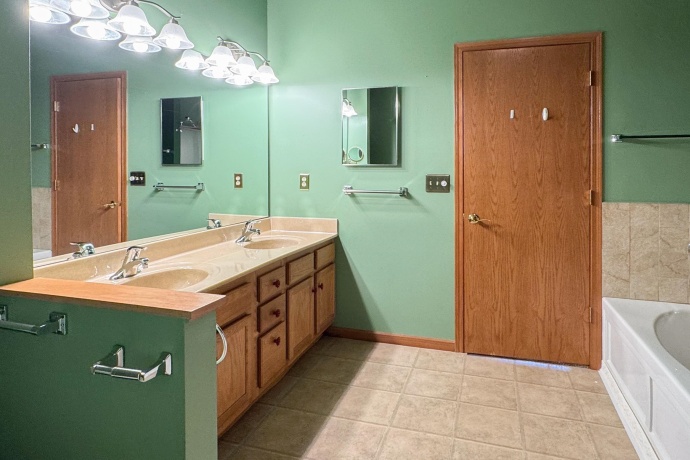 1432 Brady, ROCKFORD, Illinois 61108, 3 Bedrooms Bedrooms, ,3 BathroomsBathrooms,Condominium,For Sale,Brady,202602369