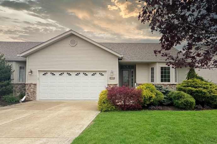 1432 Brady, ROCKFORD, Illinois 61108, 3 Bedrooms Bedrooms, ,3 BathroomsBathrooms,Condominium,For Sale,Brady,202602369