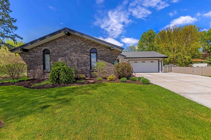 3364 CAVENDISH, ROCKFORD, Illinois 61109, 3 Bedrooms Bedrooms, ,2 BathroomsBathrooms,House,For Sale,CAVENDISH,202602371