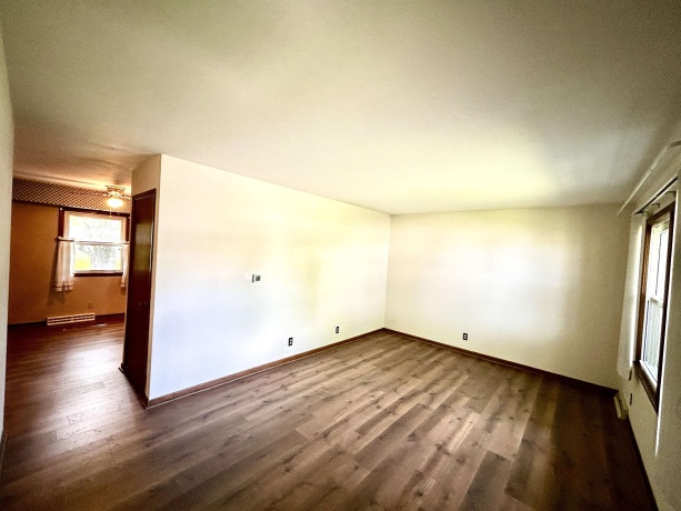 425 11TH, PECATONICA, Illinois 61063, 3 Bedrooms Bedrooms, ,1 BathroomBathrooms,House,For Sale,11TH,202602372