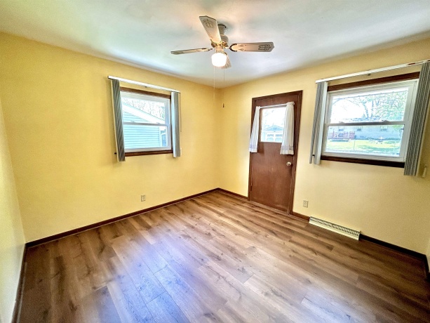 425 11TH, PECATONICA, Illinois 61063, 3 Bedrooms Bedrooms, ,1 BathroomBathrooms,House,For Sale,11TH,202602372
