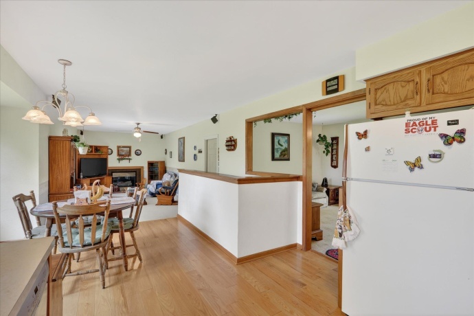 7724 Stephens, ROCKTON, Illinois 61072, 3 Bedrooms Bedrooms, ,2 BathroomsBathrooms,House,For Sale,Stephens,202602373