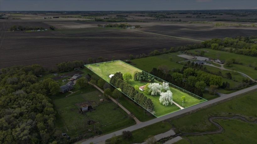 7724 Stephens, ROCKTON, Illinois 61072, 3 Bedrooms Bedrooms, ,2 BathroomsBathrooms,House,For Sale,Stephens,202602373