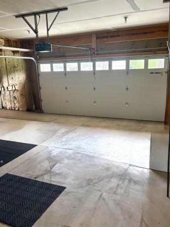 805 Market, Hennepin, Illinois 61327, 3 Bedrooms Bedrooms, ,2 BathroomsBathrooms,House,For Sale,Market,202602376