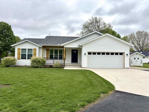 805 Market, Hennepin, Illinois 61327, 3 Bedrooms Bedrooms, ,2 BathroomsBathrooms,House,For Sale,Market,202602376
