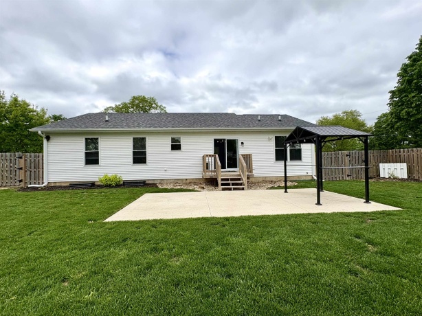 805 Market, Hennepin, Illinois 61327, 3 Bedrooms Bedrooms, ,2 BathroomsBathrooms,House,For Sale,Market,202602376