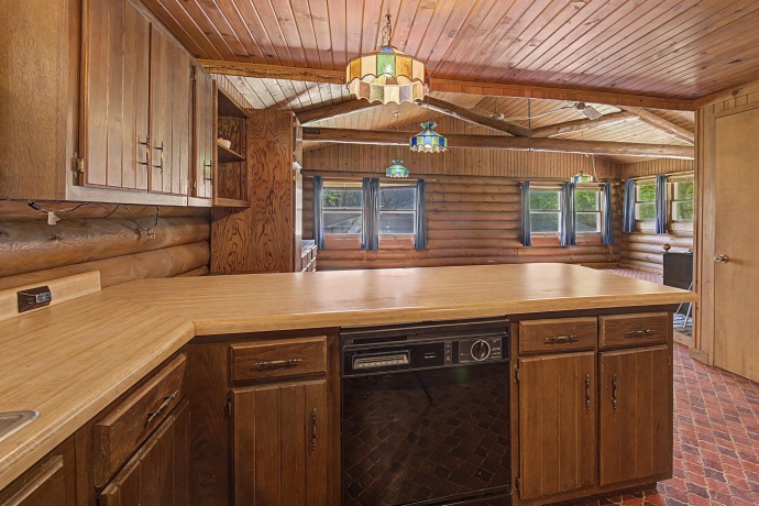 18 Sundance, GALENA, Illinois 61036, 3 Bedrooms Bedrooms, ,2 BathroomsBathrooms,House,For Sale,Sundance,202602377