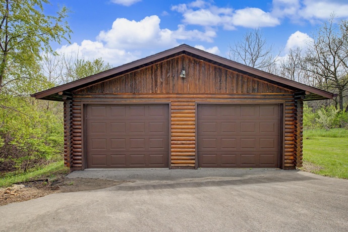 18 Sundance, GALENA, Illinois 61036, 3 Bedrooms Bedrooms, ,2 BathroomsBathrooms,House,For Sale,Sundance,202602377