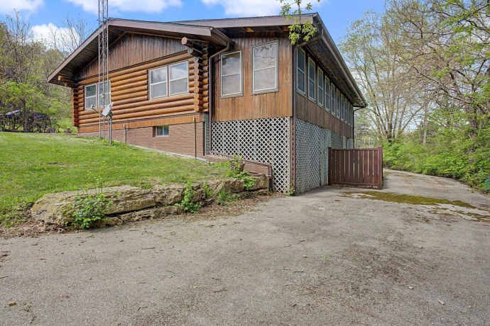 18 Sundance, GALENA, Illinois 61036, 3 Bedrooms Bedrooms, ,2 BathroomsBathrooms,House,For Sale,Sundance,202602377