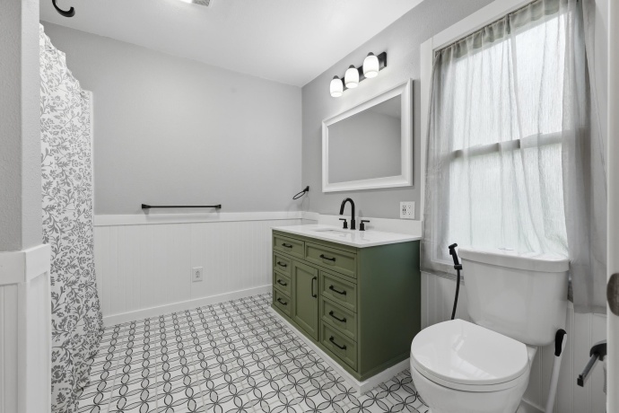 5310 DAILETTE, ROCKFORD, Illinois 61102, 2 Bedrooms Bedrooms, ,2 BathroomsBathrooms,House,For Sale,DAILETTE,202602379