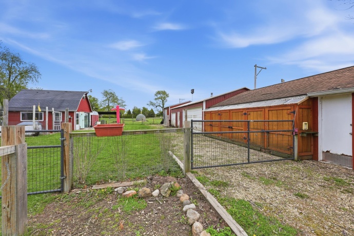 5310 DAILETTE, ROCKFORD, Illinois 61102, 2 Bedrooms Bedrooms, ,2 BathroomsBathrooms,House,For Sale,DAILETTE,202602379