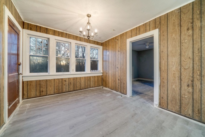 914-916 Winnebago St, ROCKFORD, Illinois 61103, ,2 Units,For Sale,Winnebago St,202601164