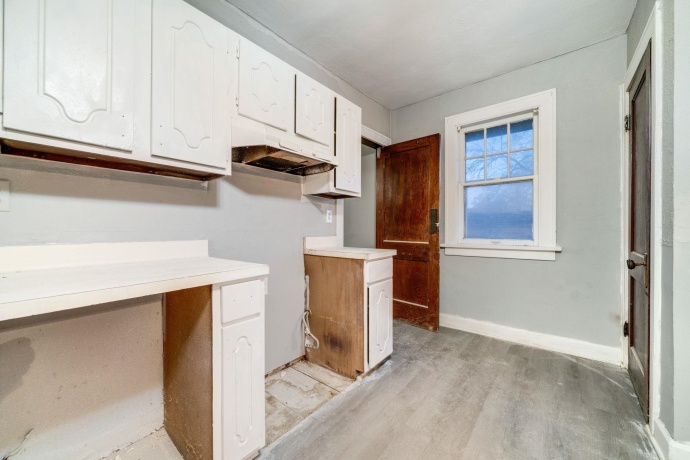 914-916 Winnebago St, ROCKFORD, Illinois 61103, ,2 Units,For Sale,Winnebago St,202601164