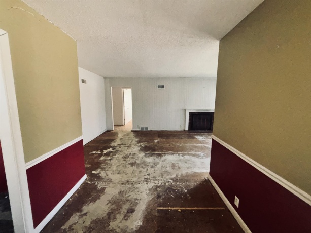 1331 Logan, FREEPORT, Illinois 61032, 3 Bedrooms Bedrooms, ,2 BathroomsBathrooms,House,For Sale,Logan,202602385