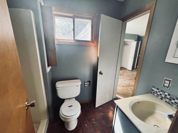 1331 Logan, FREEPORT, Illinois 61032, 3 Bedrooms Bedrooms, ,2 BathroomsBathrooms,House,For Sale,Logan,202602385