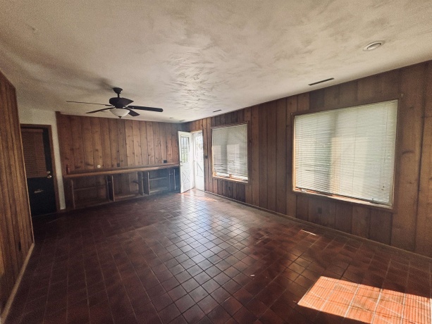 1331 Logan, FREEPORT, Illinois 61032, 3 Bedrooms Bedrooms, ,2 BathroomsBathrooms,House,For Sale,Logan,202602385