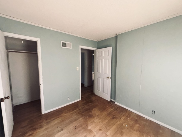 1331 Logan, FREEPORT, Illinois 61032, 3 Bedrooms Bedrooms, ,2 BathroomsBathrooms,House,For Sale,Logan,202602385