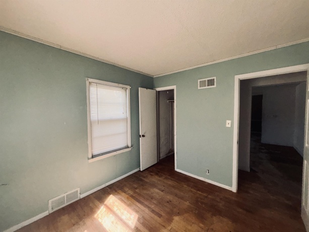 1331 Logan, FREEPORT, Illinois 61032, 3 Bedrooms Bedrooms, ,2 BathroomsBathrooms,House,For Sale,Logan,202602385