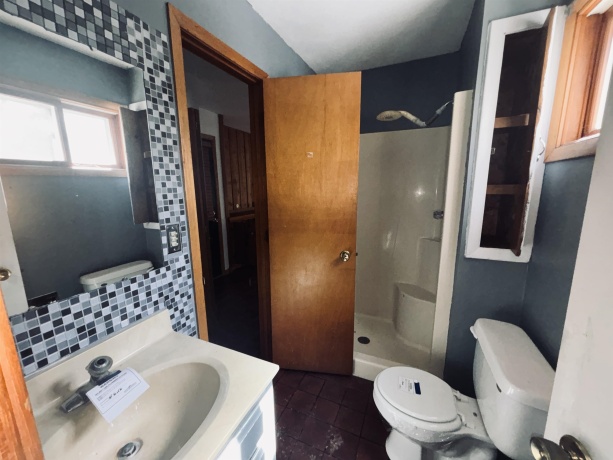 1331 Logan, FREEPORT, Illinois 61032, 3 Bedrooms Bedrooms, ,2 BathroomsBathrooms,House,For Sale,Logan,202602385