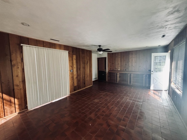 1331 Logan, FREEPORT, Illinois 61032, 3 Bedrooms Bedrooms, ,2 BathroomsBathrooms,House,For Sale,Logan,202602385