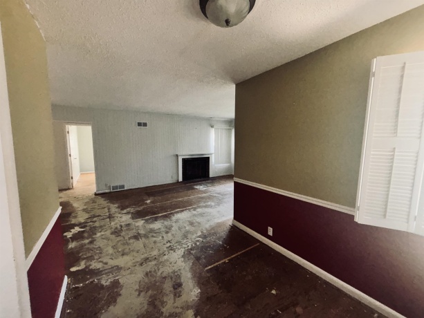 1331 Logan, FREEPORT, Illinois 61032, 3 Bedrooms Bedrooms, ,2 BathroomsBathrooms,House,For Sale,Logan,202602385