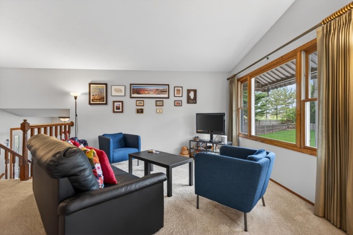 5965 Chandler, ROCKFORD, Illinois 61114, 4 Bedrooms Bedrooms, ,3 BathroomsBathrooms,House,For Sale,Chandler,202602386