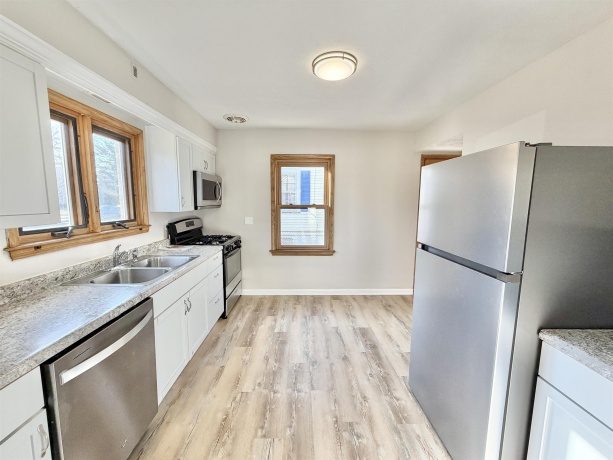 314 London, ROCKFORD, Illinois 61107, 3 Bedrooms Bedrooms, ,1 BathroomBathrooms,House,For Sale,London,202601346