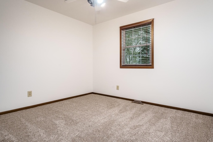 10355 Banyan, MACHESNEY PARK, Illinois 61115, 3 Bedrooms Bedrooms, ,1 BathroomBathrooms,House,For Sale,Banyan,202602388