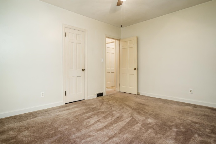 1225 28th, ROCKFORD, Illinois 61108, 2 Bedrooms Bedrooms, ,1 BathroomBathrooms,House,For Sale,28th,202602389