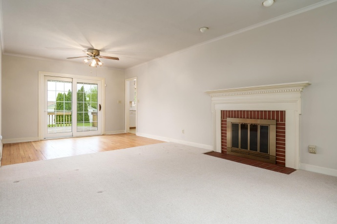 1225 28th, ROCKFORD, Illinois 61108, 2 Bedrooms Bedrooms, ,1 BathroomBathrooms,House,For Sale,28th,202602389