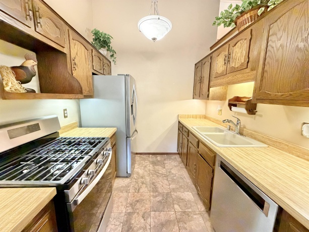 4685 High Point, ROCKFORD, Illinois 61114, 2 Bedrooms Bedrooms, ,1 BathroomBathrooms,Condominium,For Sale,High Point,202506751