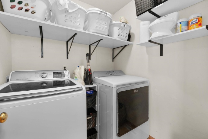 137 Lamplighter Loop SE, POPLAR GROVE, Illinois 61065, 4 Bedrooms Bedrooms, ,2 BathroomsBathrooms,House,For Sale,Lamplighter Loop SE,202602394