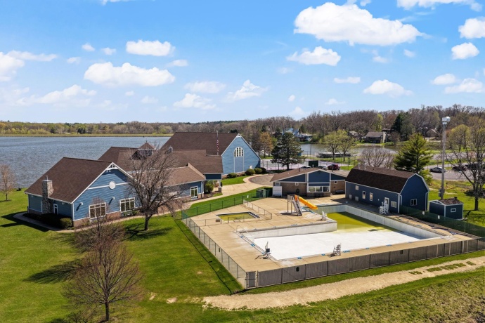 137 Lamplighter Loop SE, POPLAR GROVE, Illinois 61065, 4 Bedrooms Bedrooms, ,2 BathroomsBathrooms,House,For Sale,Lamplighter Loop SE,202602394