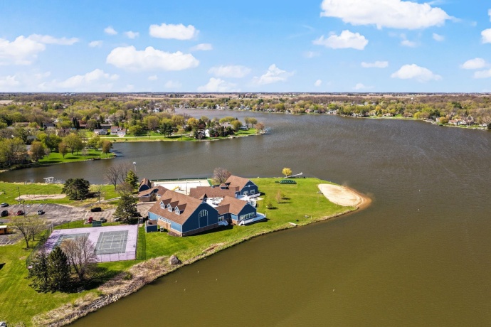 137 Lamplighter Loop SE, POPLAR GROVE, Illinois 61065, 4 Bedrooms Bedrooms, ,2 BathroomsBathrooms,House,For Sale,Lamplighter Loop SE,202602394