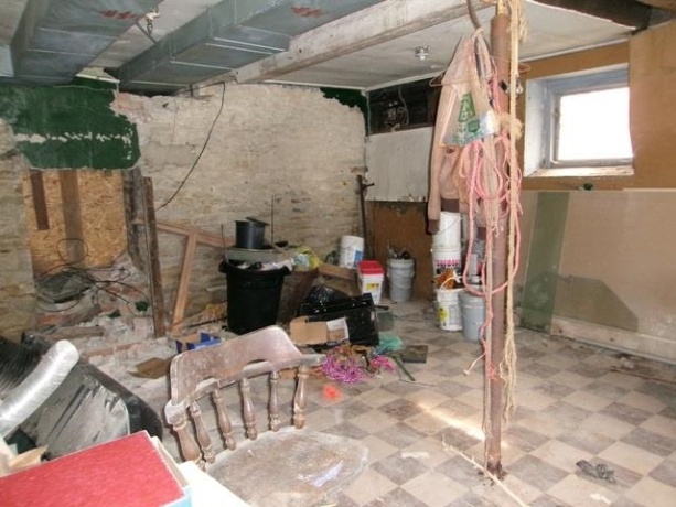 818 6th, LaSalle, Illinois 61301, 5 Bedrooms Bedrooms, ,2 BathroomsBathrooms,House,For Sale,6th,202602339