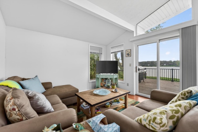 2235 Breckenboro, LAKE SUMMERSET, Illinois 61019, 3 Bedrooms Bedrooms, ,2 BathroomsBathrooms,House,For Sale,Breckenboro,202602396