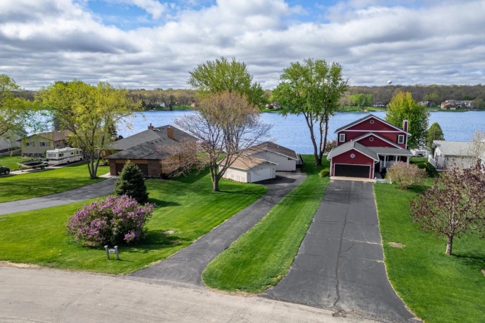 2235 Breckenboro, LAKE SUMMERSET, Illinois 61019, 3 Bedrooms Bedrooms, ,2 BathroomsBathrooms,House,For Sale,Breckenboro,202602396
