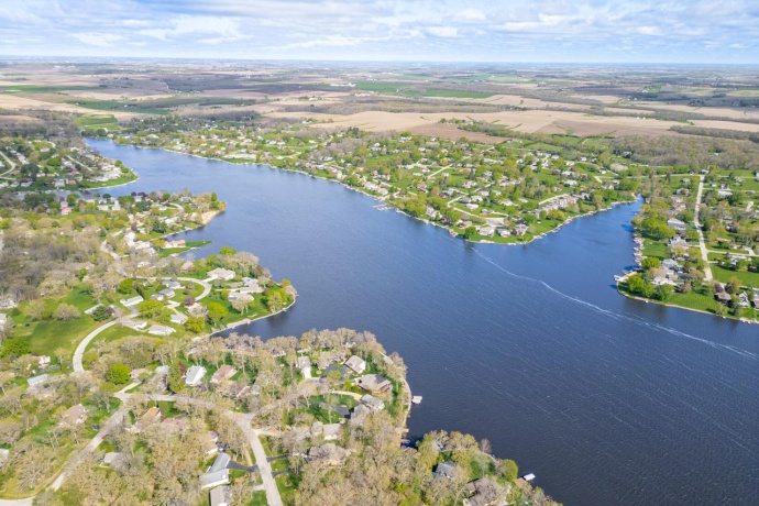 2235 Breckenboro, LAKE SUMMERSET, Illinois 61019, 3 Bedrooms Bedrooms, ,2 BathroomsBathrooms,House,For Sale,Breckenboro,202602396