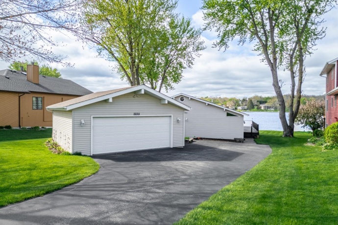 2235 Breckenboro, LAKE SUMMERSET, Illinois 61019, 3 Bedrooms Bedrooms, ,2 BathroomsBathrooms,House,For Sale,Breckenboro,202602396