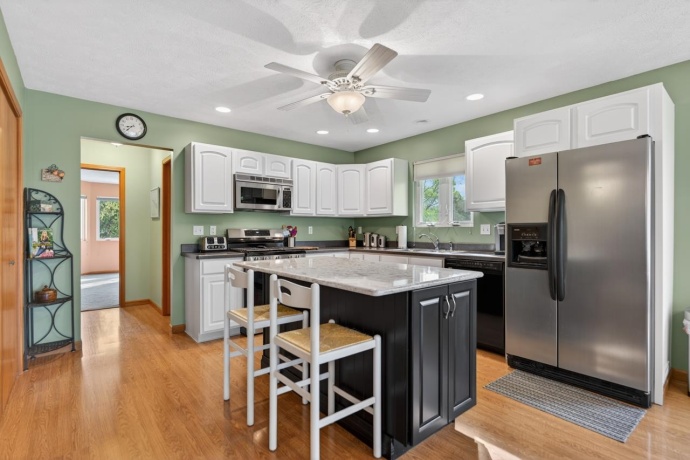 1261 LAKE SUMMERSET, LAKE SUMMERSET, Illinois 61019, 4 Bedrooms Bedrooms, ,3 BathroomsBathrooms,House,For Sale,LAKE SUMMERSET,202602401