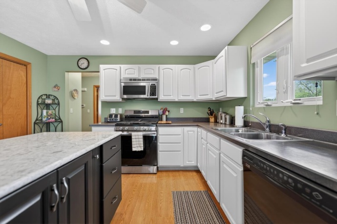 1261 LAKE SUMMERSET, LAKE SUMMERSET, Illinois 61019, 4 Bedrooms Bedrooms, ,3 BathroomsBathrooms,House,For Sale,LAKE SUMMERSET,202602401