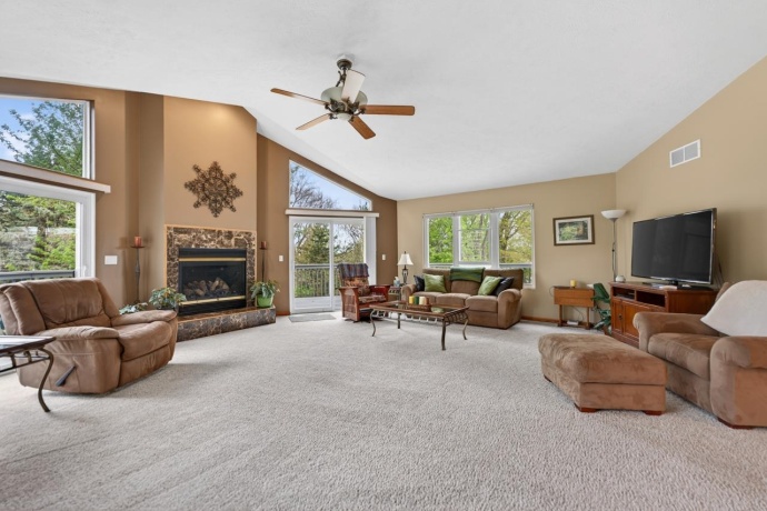 1261 LAKE SUMMERSET, LAKE SUMMERSET, Illinois 61019, 4 Bedrooms Bedrooms, ,3 BathroomsBathrooms,House,For Sale,LAKE SUMMERSET,202602401