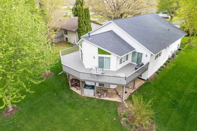 1261 LAKE SUMMERSET, LAKE SUMMERSET, Illinois 61019, 4 Bedrooms Bedrooms, ,3 BathroomsBathrooms,House,For Sale,LAKE SUMMERSET,202602401