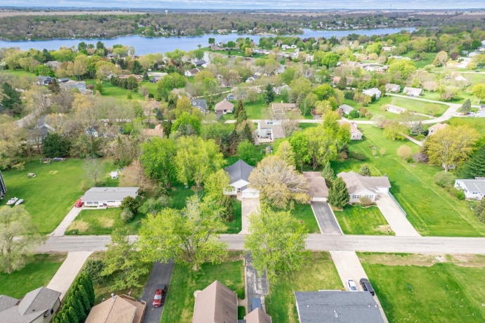 1261 LAKE SUMMERSET, LAKE SUMMERSET, Illinois 61019, 4 Bedrooms Bedrooms, ,3 BathroomsBathrooms,House,For Sale,LAKE SUMMERSET,202602401