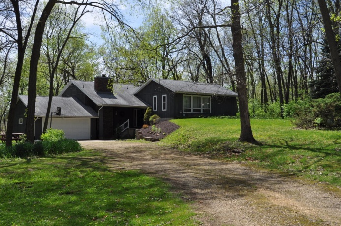 2648 Shepard, FREEPORT, Illinois 61032, 4 Bedrooms Bedrooms, ,2 BathroomsBathrooms,House,For Sale,Shepard,202602403